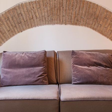 Rental In Rome - Scala Suite Eksteriør billede